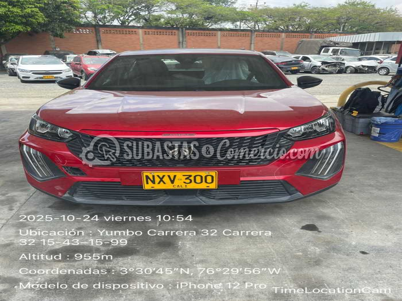 Camioneta Peugeot 2008 Mod.2025 -Daños NXV300